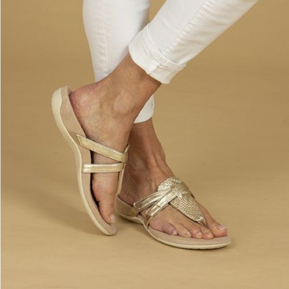 Vionic Karley Silver Adjustable Sandal
